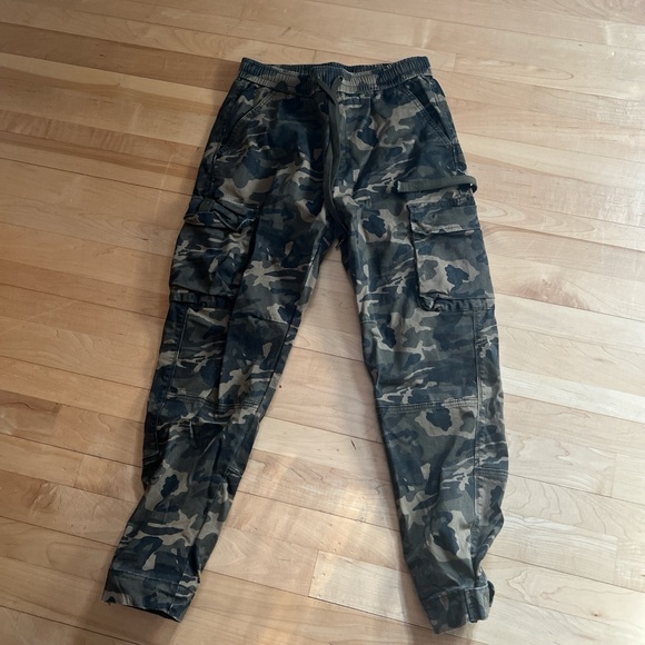 Camouflage Cargo Pants - Picture 1 of 2
